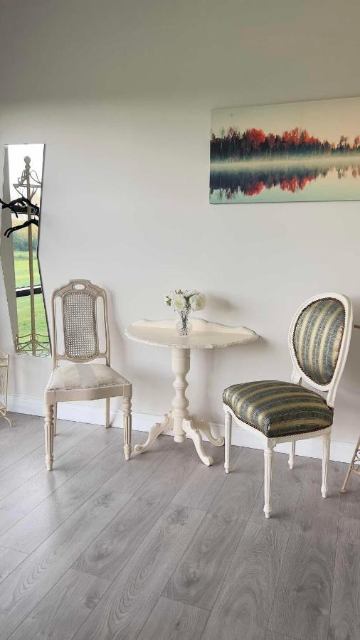 Apartament Riverside Raheelan Zewnętrze zdjęcie