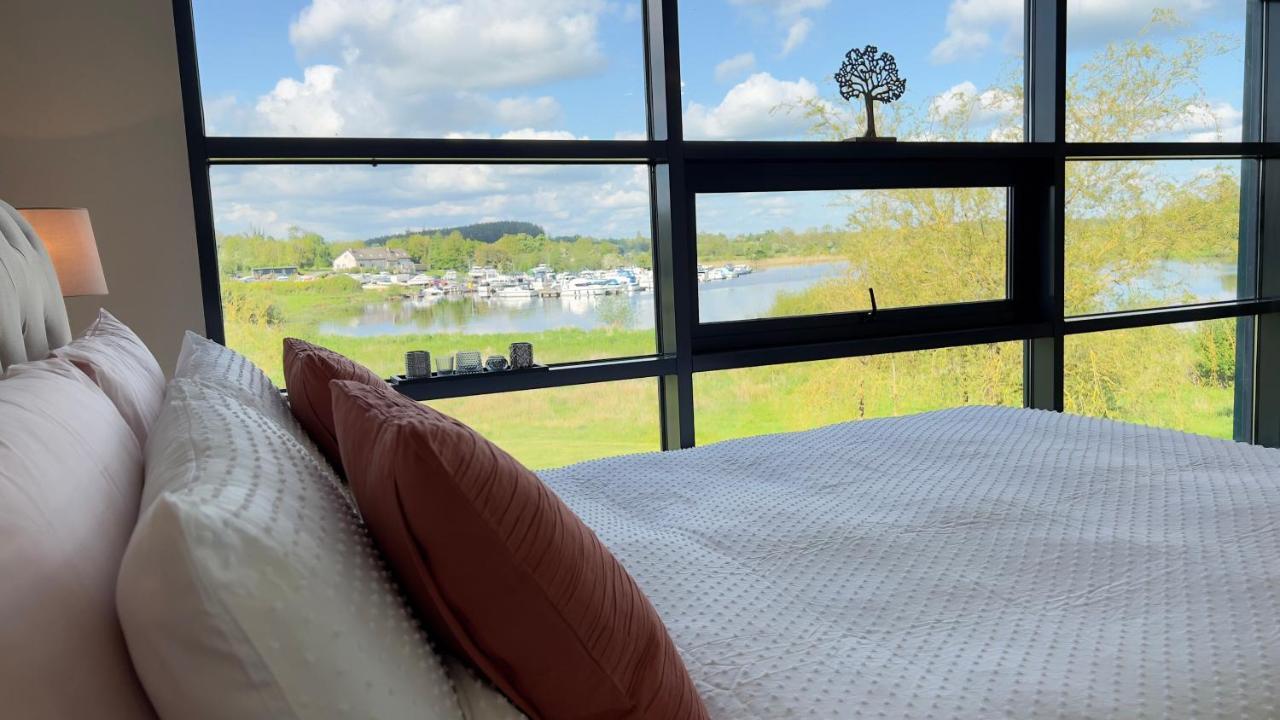 Apartament Riverside Raheelan Zewnętrze zdjęcie